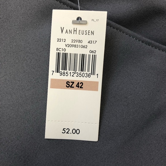 Van Heusen Traveler Shorts Size 42 Classic Fit Gray 10” Inseam No Iron NEW - Picture 3 of 6